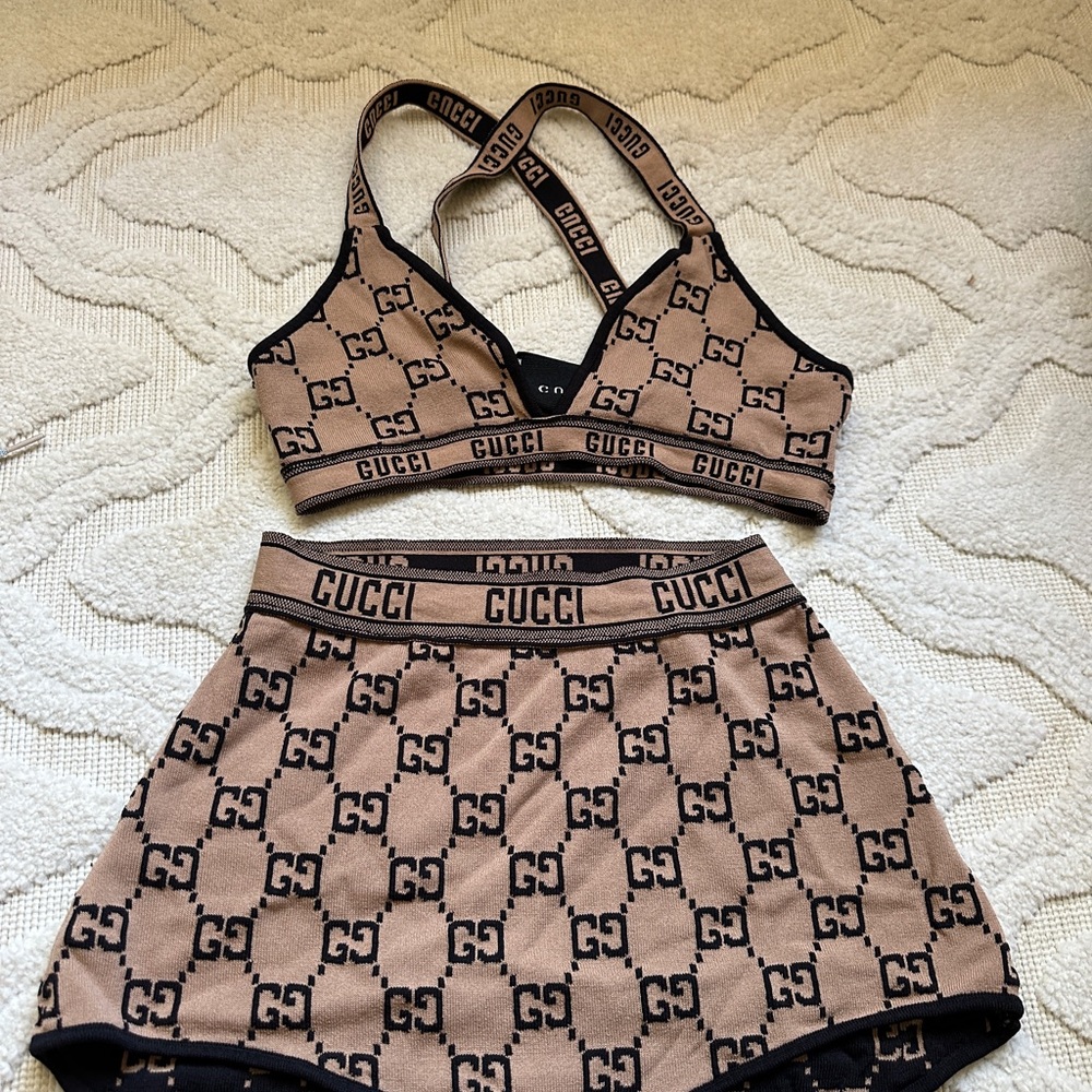 Bra set - Picture 4 of 5